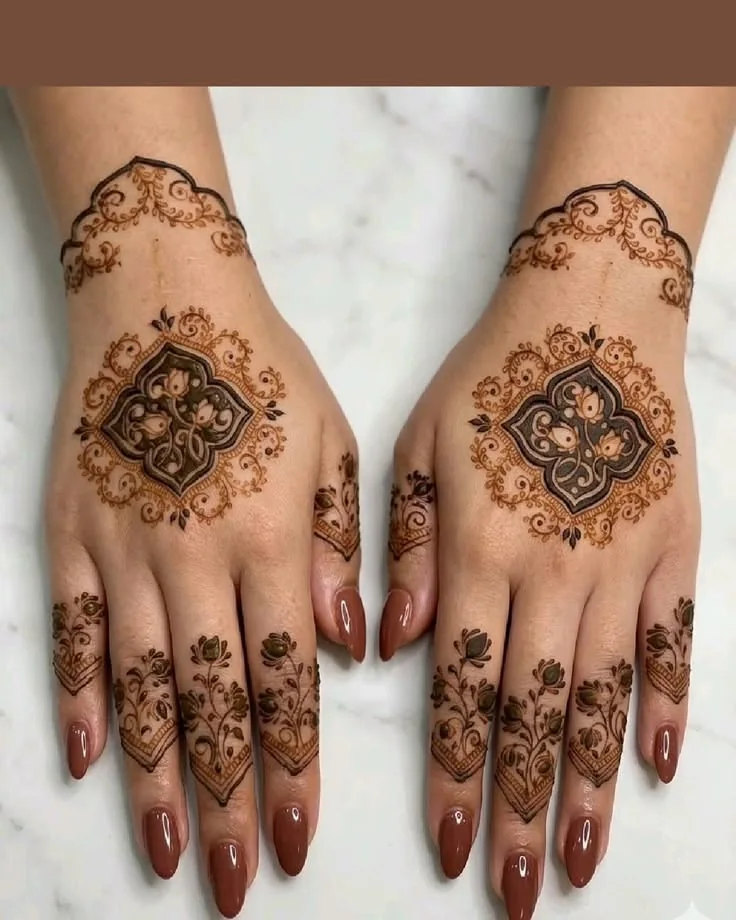 Mandala Henna — real henna design photo 5